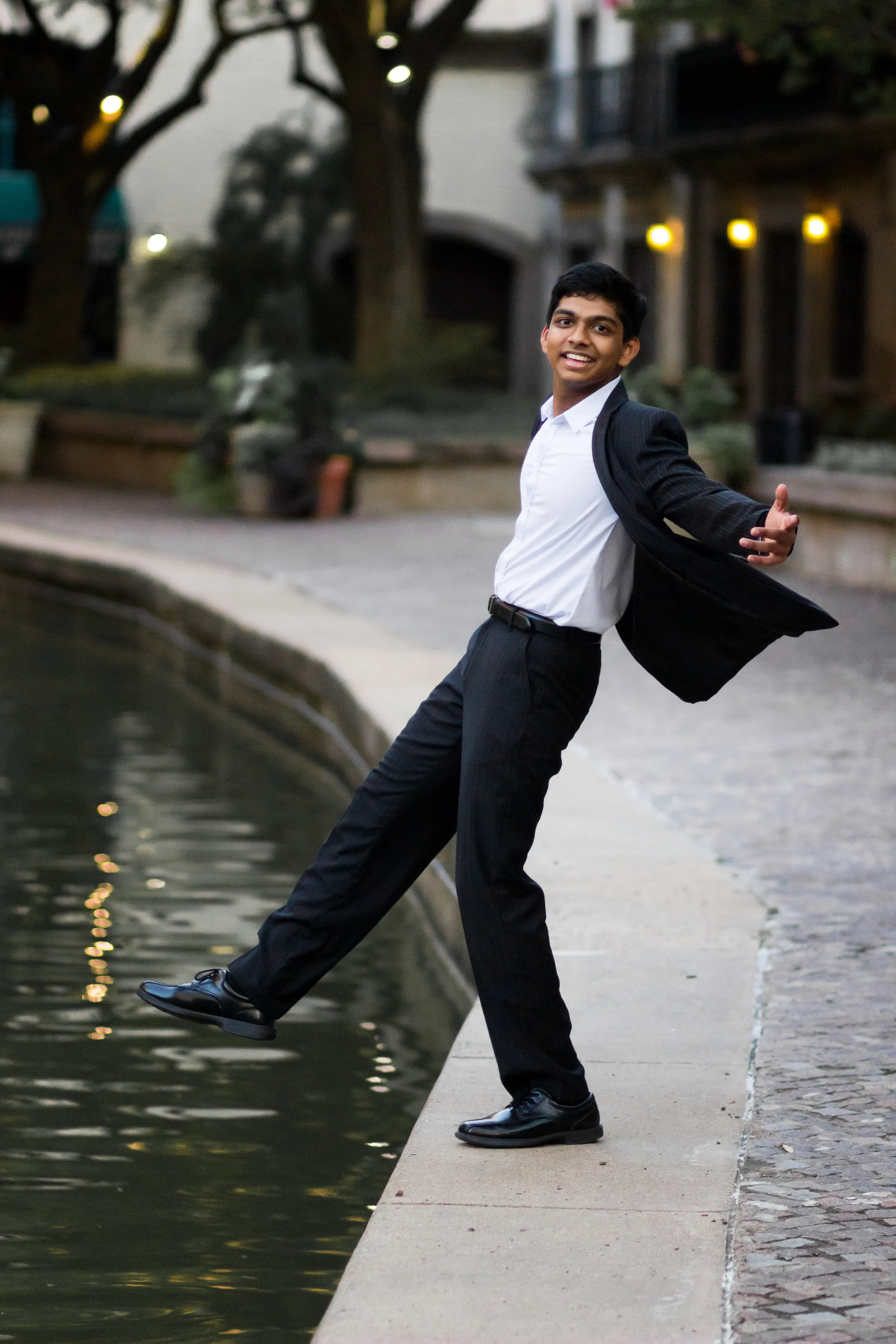Senior & Grad Pictures 19 by Chirag Bachani